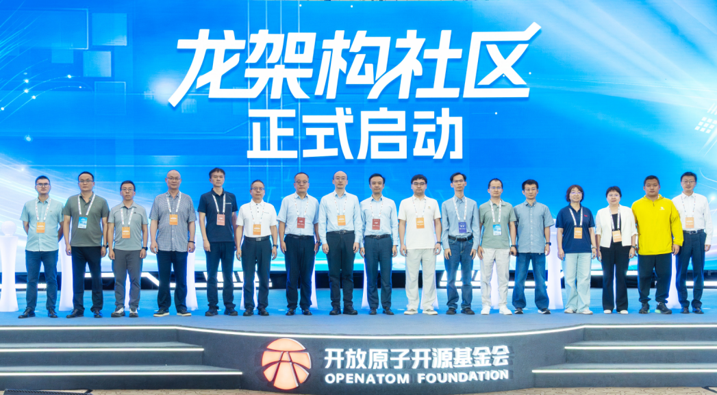 萧敬腾在婚礼上泪流满面