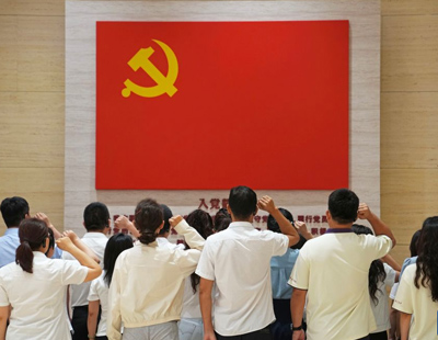 央视曝光摩托车牌藏秘密