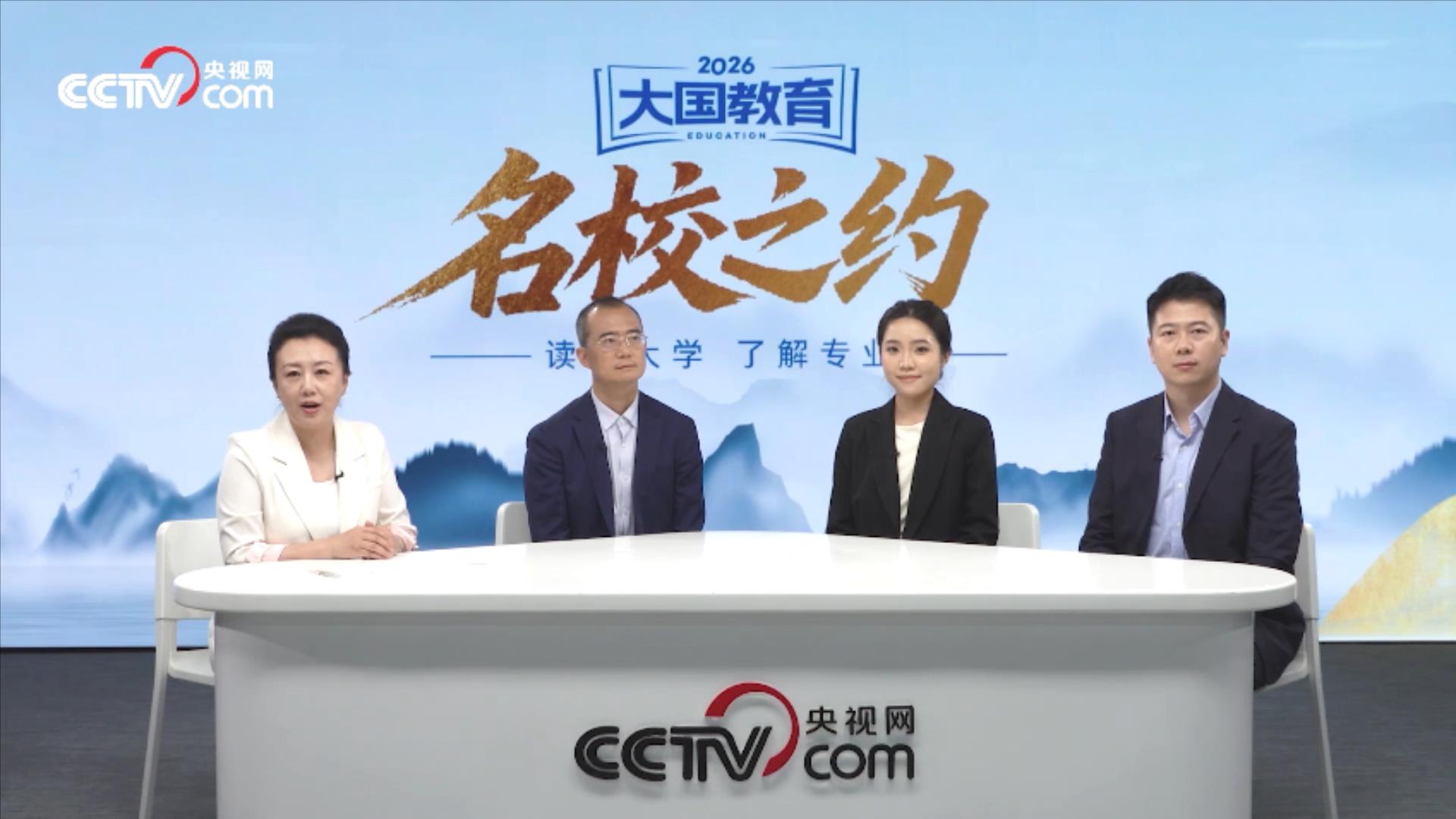 新闻多一点丨闪光的“七一勋章”