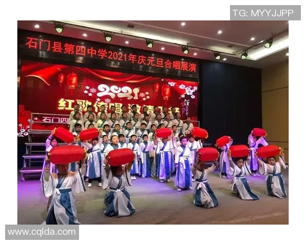 小孩足球明星展现舞蹈才华的视频让人惊叹不已，尽显运动与艺术的完美结合